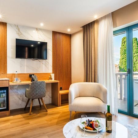 Boutique Hotel Villa Royal Tivat Exterior photo